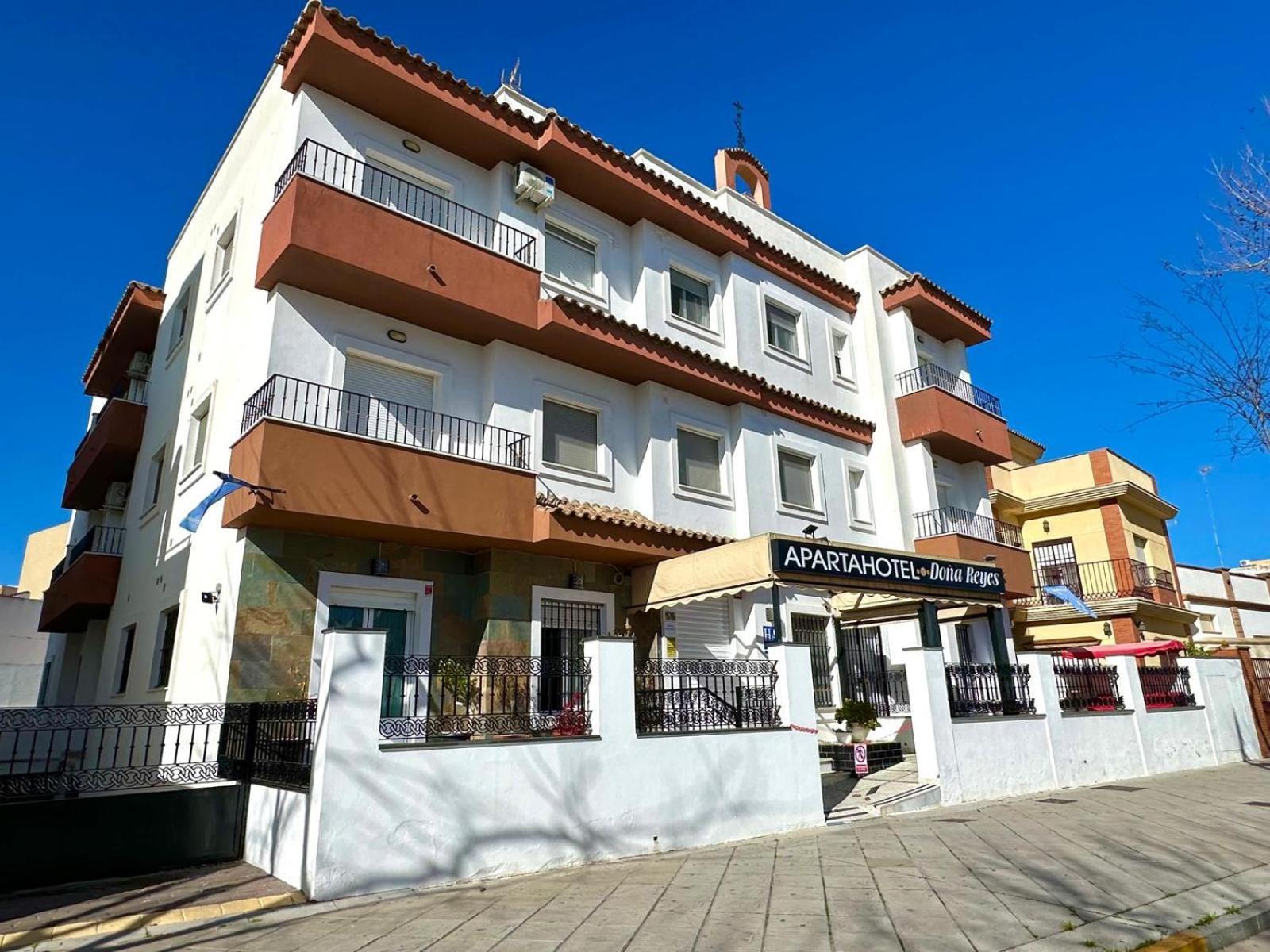 Apartahotel Dona Reyes 奇皮奥纳 外观 照片